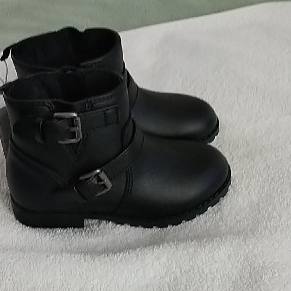 Kids black leather shoes